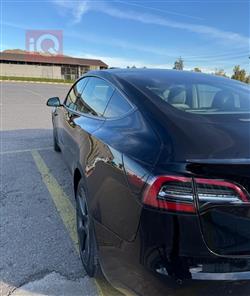 تسلا موديل 3